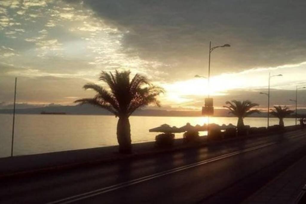 K7 House Κέντρο Καλαμάταςアパートメント エクステリア 写真